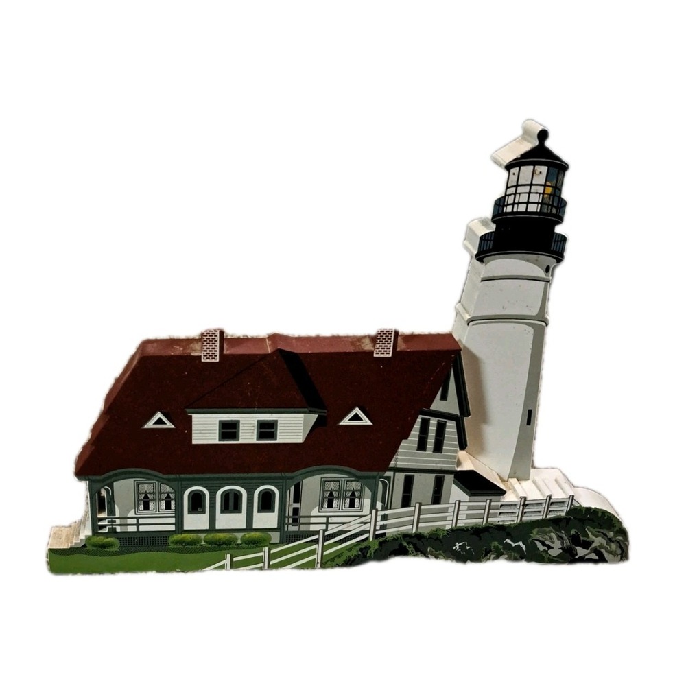 Vtg LightHouse Figurine Sheila's 1997 Wood Portland Head Light Cape Elizabeth ME - Picture 3 of 3